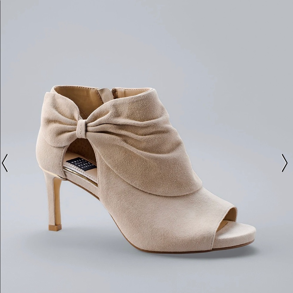 SUEDE MID-HEEL ANKLE BOOTIES WITH SIDE BOW DETAIL